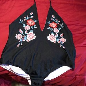 XL floral bathing suit